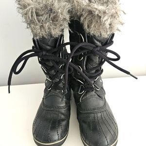 Sorel womens winter boots